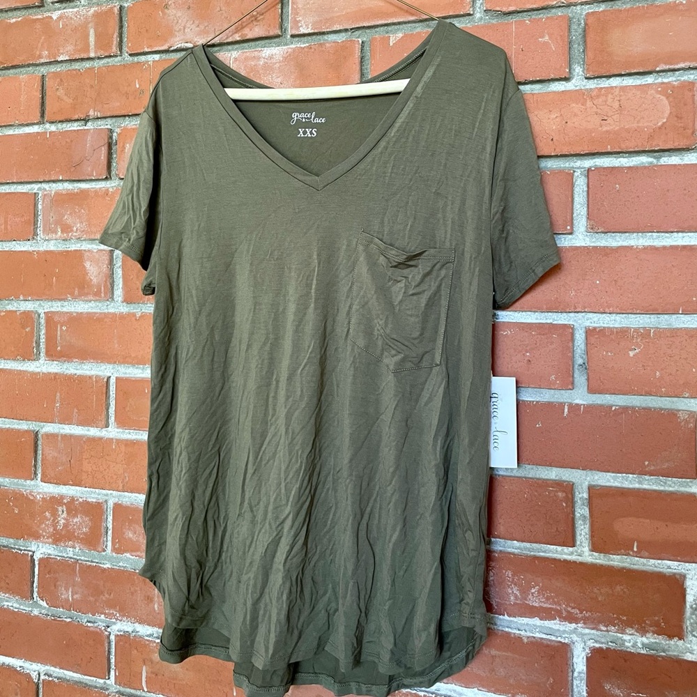 NWT Grace & Lace Perfect Pocket Tee Olive XXS